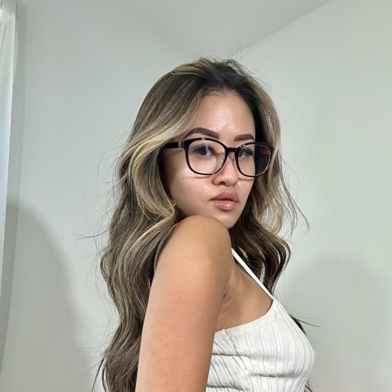 kamikolinvip preview cover by Empress Kamiko on OnlyFans