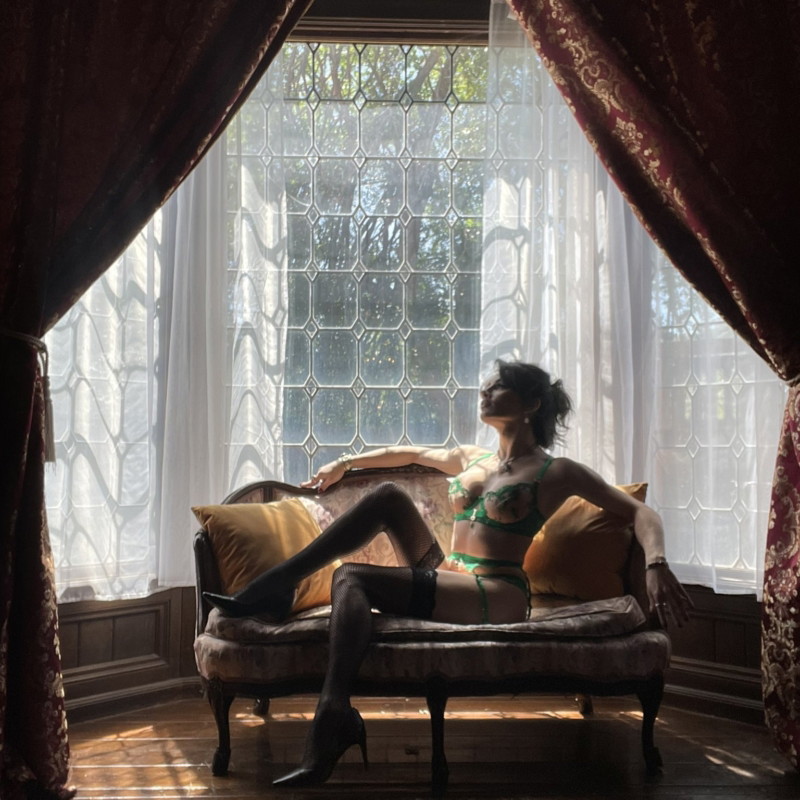 arieldemure preview cover by Ariel Demure on OnlyFans