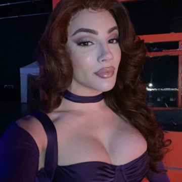 arieldemure OnlyFans selfie by Ariel Demure