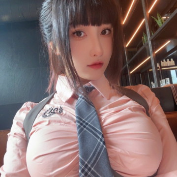 misswarmj OnlyFans selfie by Miss Warmj