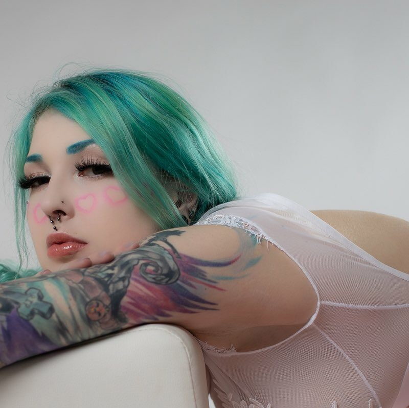 hey_drunni preview cover by Drunni on OnlyFans