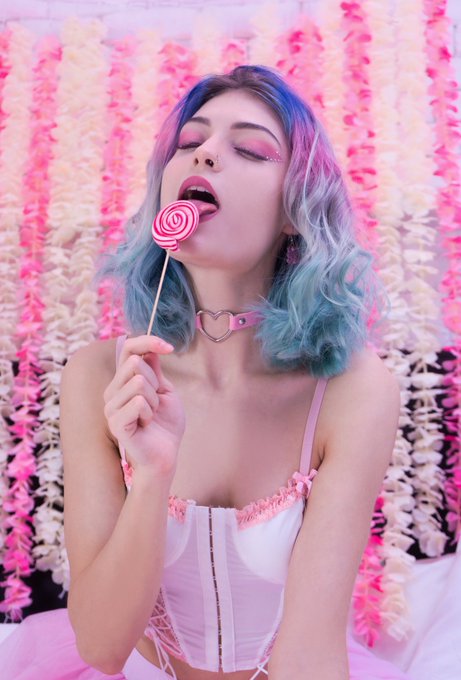 Trixy Blue
