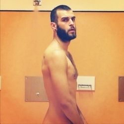 abeardedboy OnlyFans selfie by Abearded Boy
